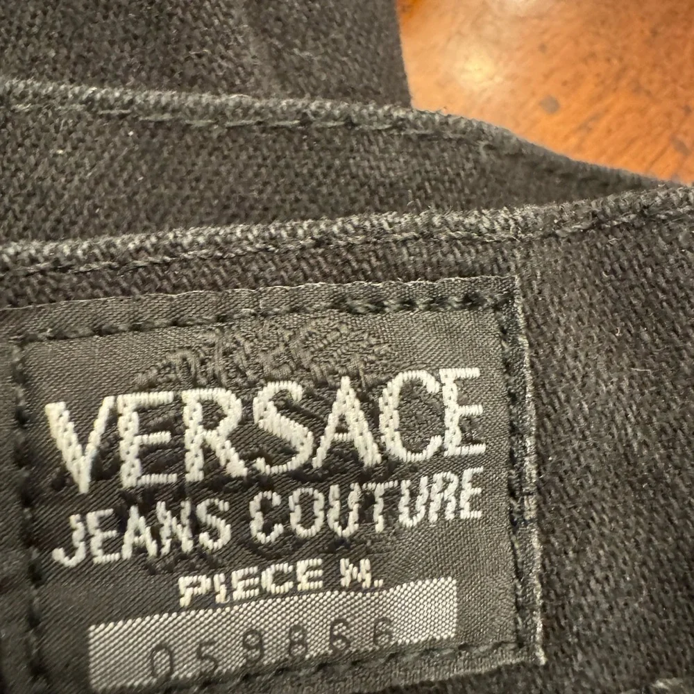 Vintage Versace Jeans Couture Black Jeans Size 24, Size 0 - Picture 7 of 10